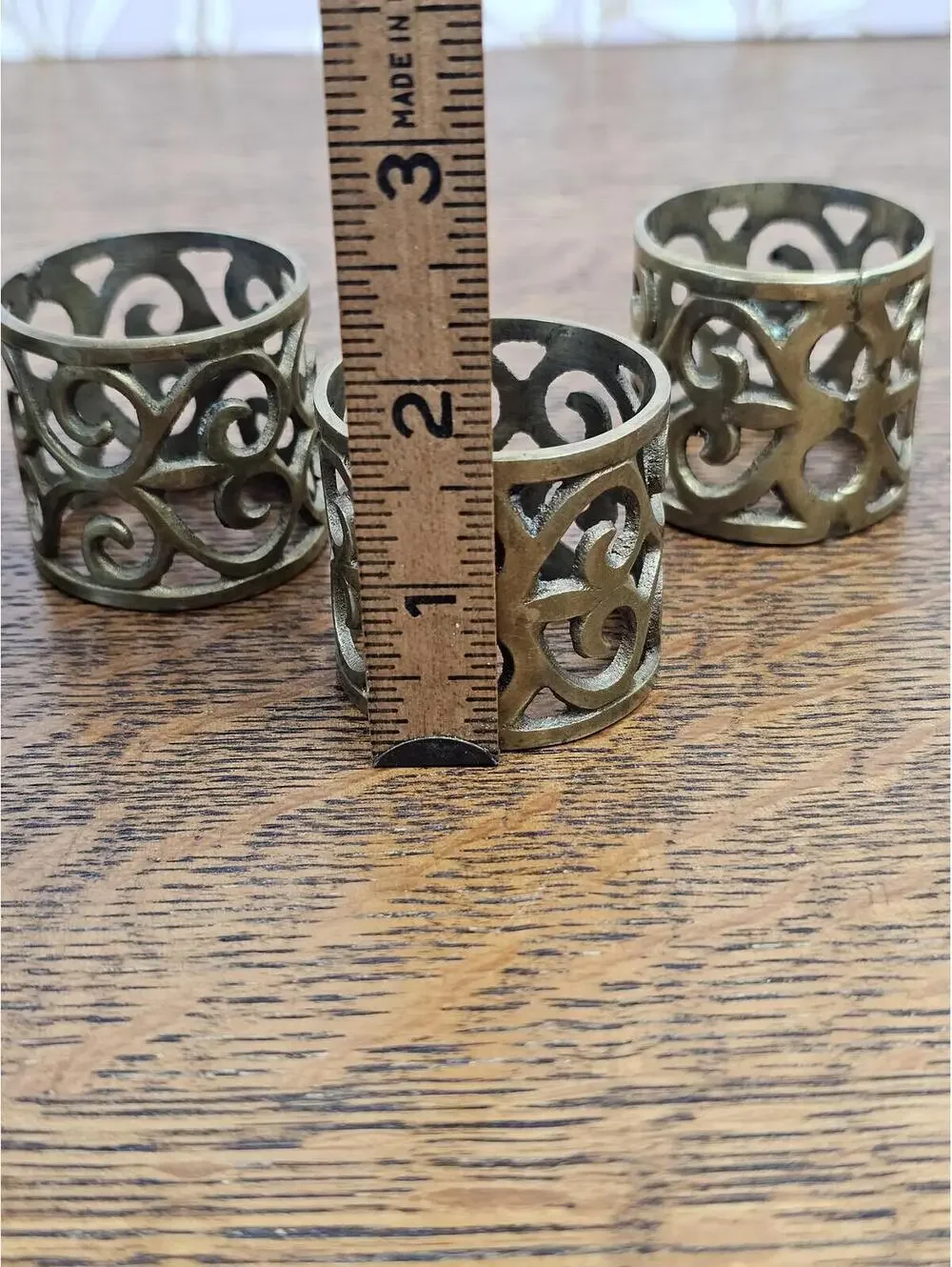 Vintage Brass Napkin Rings Set of 4 Scroll Filigree Table Decor